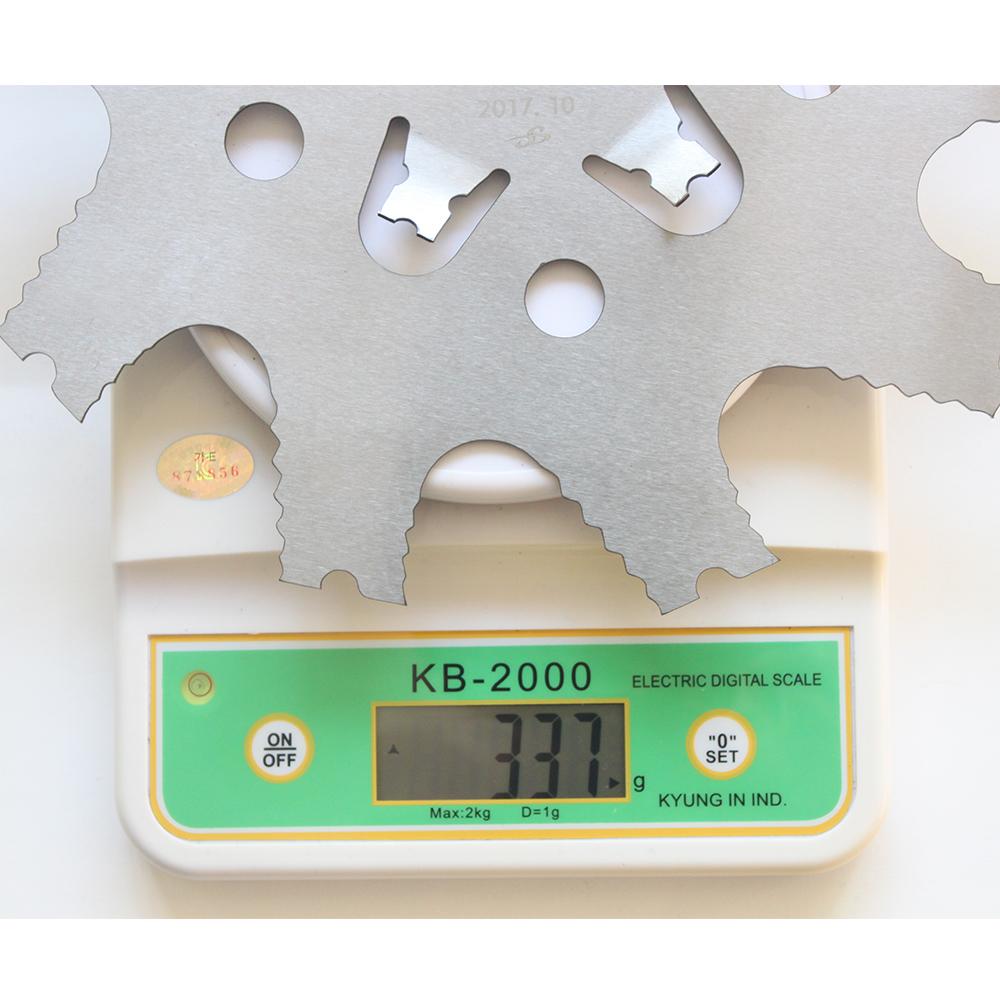 DAVEDA It is an ultra lightweight mowing blade