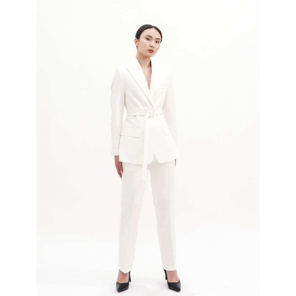 SUITHEEL LOOSE FIT BELTED SINGLE SUIT - WHITE