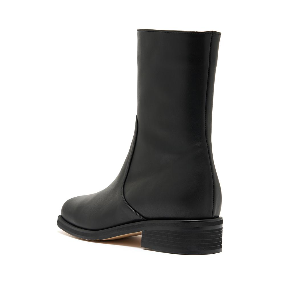 INTHESTAR IS_221391BK