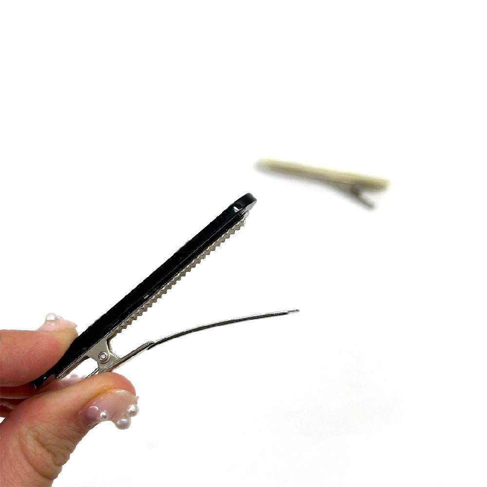 flower nacre hair clip