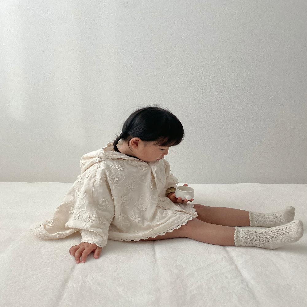 Trickholic Garden Flower Poncho 100% cotton